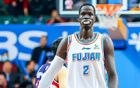 冲CBA头号热门！曝香港金牛引进前NBA首轮10号秀索恩·梅克