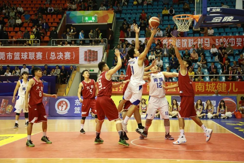 马赛VS巴黎FC直播_马赛VS巴黎FC免费高清在线无插件观看_巴黎圣日耳曼vs马赛首发阵容解析